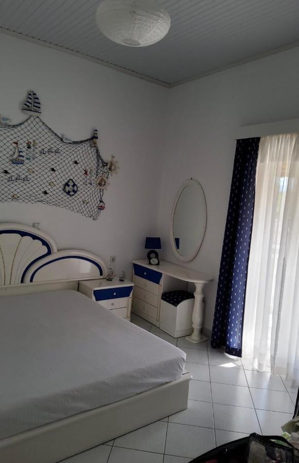 Fully Equipped Beach House At Pachia Ammos Plytra Esterno foto